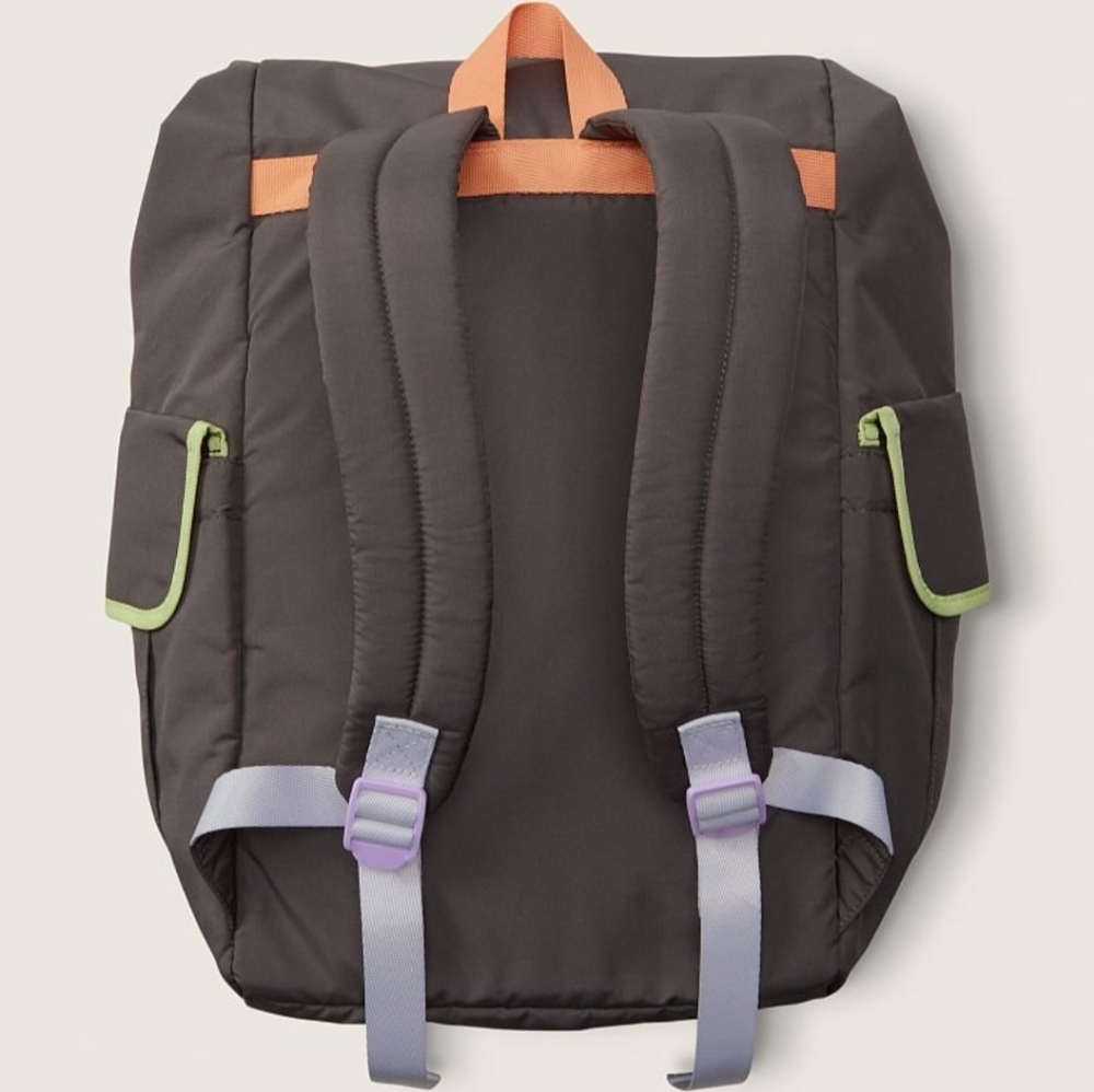 PINK VS everyday backpack NWT - Picture 2 of 13